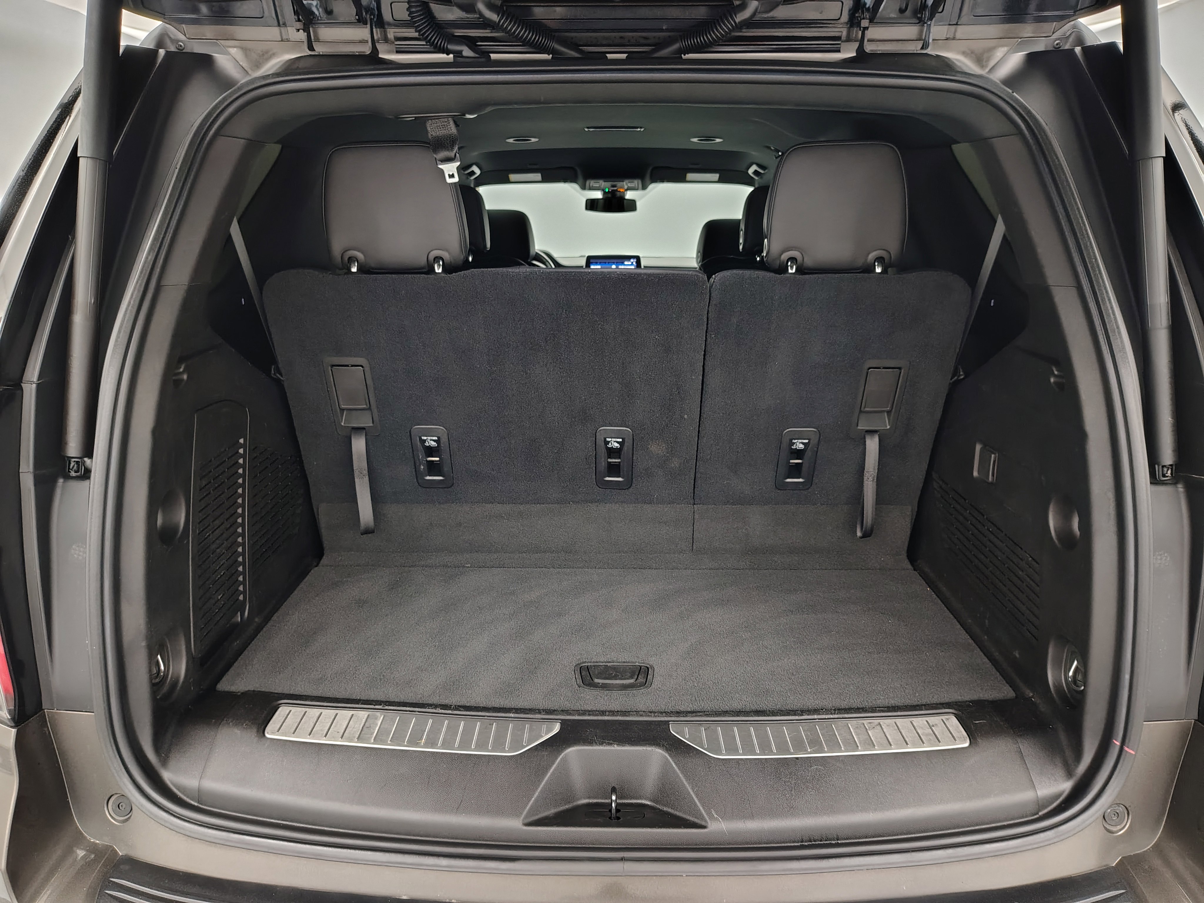 Used 2021 Chevrolet Tahoe Z71 image 19