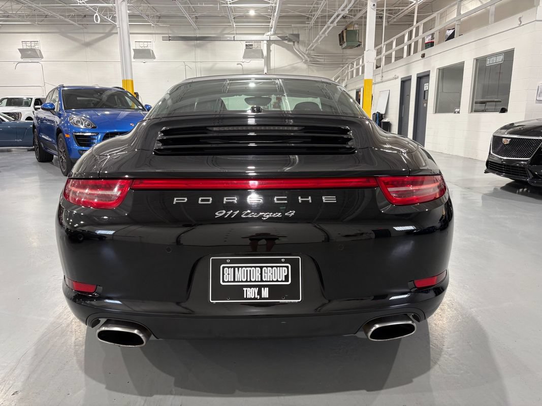 Used 2016 Porsche 911 Targa 4 AWD/4WD image 6