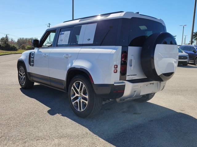Used 2021 Land Rover Defender 110 S image 4