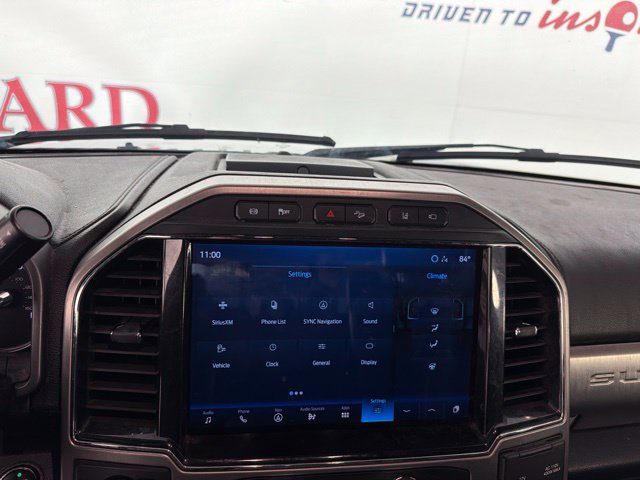 Used 2022 Ford F350 Platinum w/ FX4 Off-Road Package AWD/4WD image 26