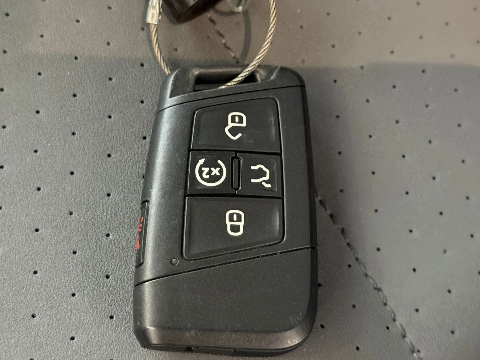 Used 2025 Volkswagen Jetta SE image 22