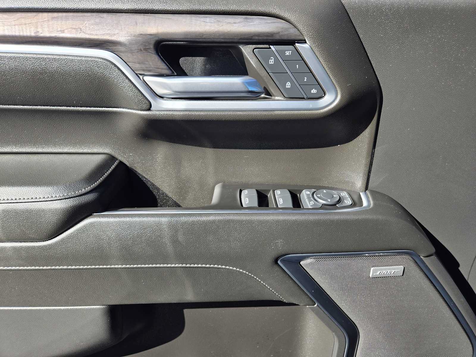 Certified 2024 Chevrolet Silverado 1500 LTZ RWD image 22
