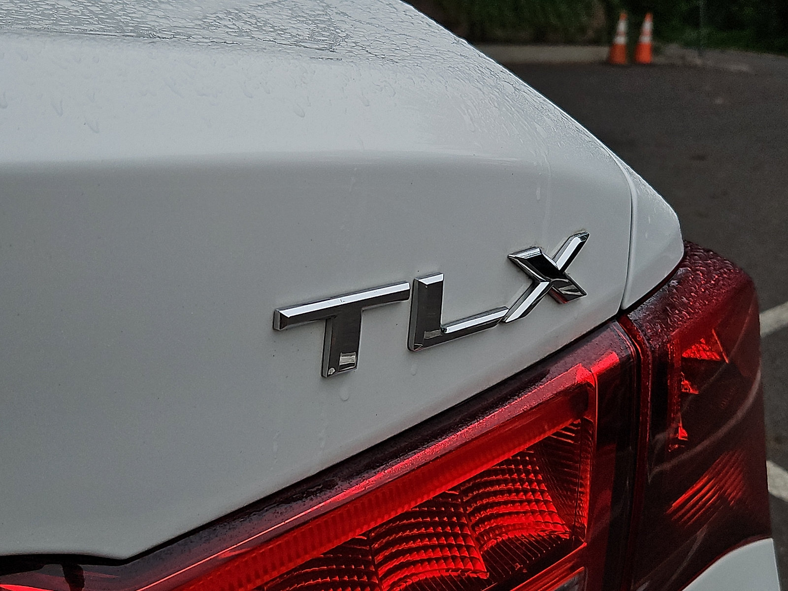 Used 2018 Acura TLX V6 FWD image 30