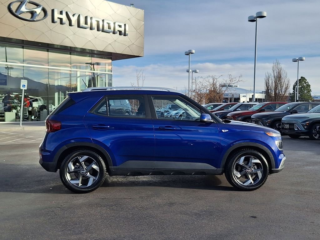 Certified 2023 Hyundai Venue Limited video 2