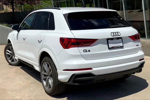 New 2025 Audi Q3 2.0T Premium image 3