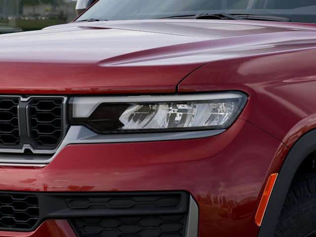 New 2026 Jeep Grand Cherokee Altitude image 10