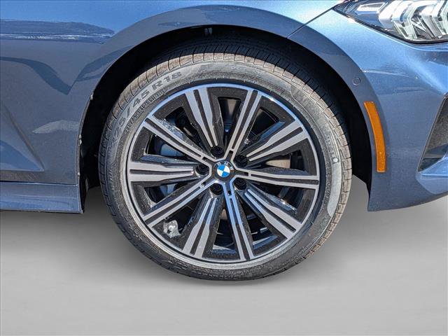 New 2026 BMW 330i xDrive Sedan w/ Premium Package AWD/4WD image 10