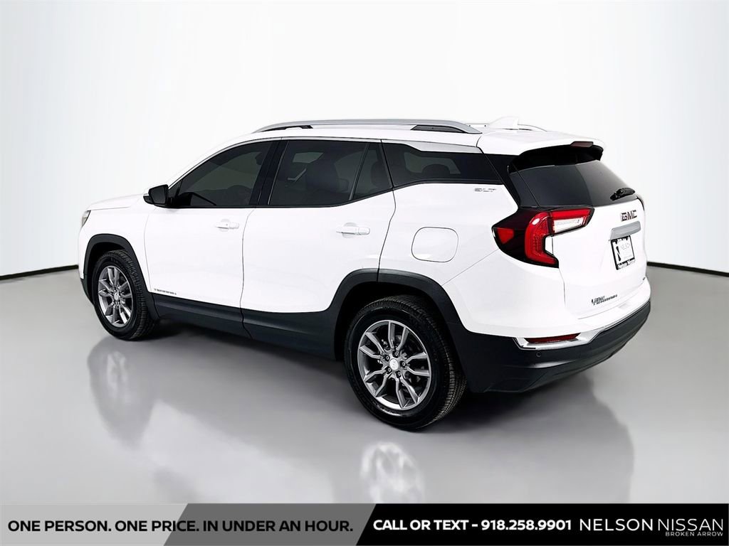 Used 2022 GMC Terrain SLT w/ LPO, Floor Liner Package image 7