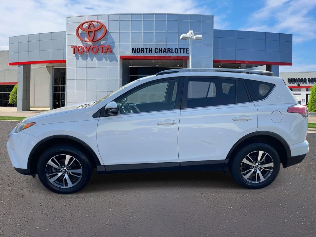 Used 2017 Toyota RAV4 XLE image 5