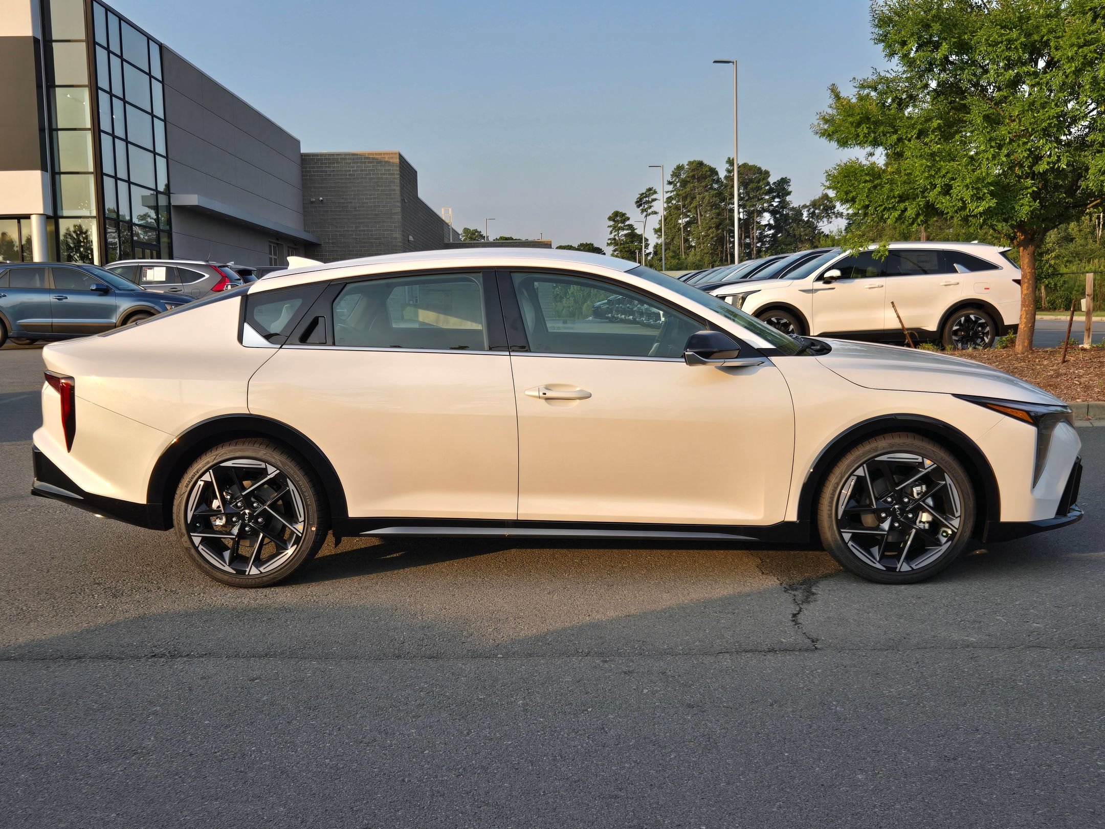 New 2026 Kia K4 EX FWD image 8