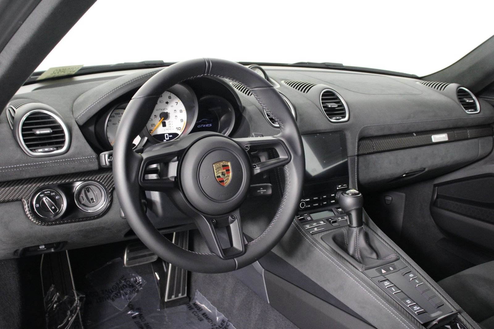 Certified 2025 Porsche 718 Cayman GT4 RS RWD image 4