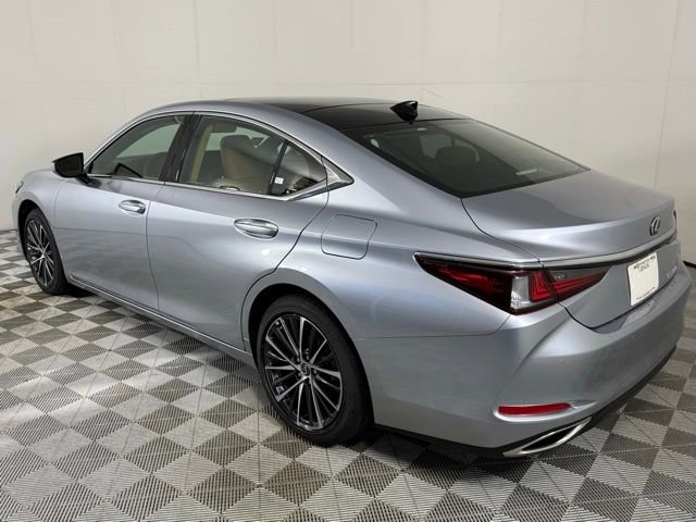 New 2025 Lexus ES 350 w/ Premium Package image 4