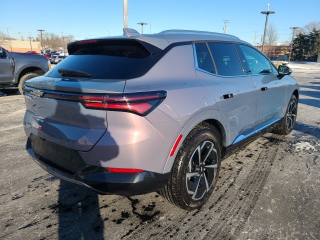 Certified 2025 Chevrolet Equinox EV LT w/ Convenience Package image 5