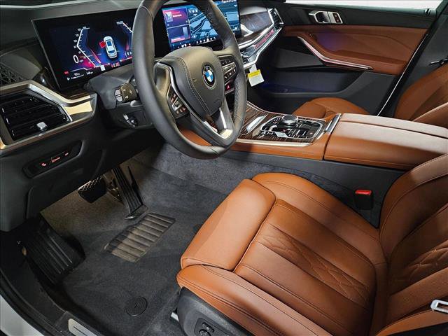 Used 2026 BMW X5 sDrive40i w/ Climate Comfort Package image 9