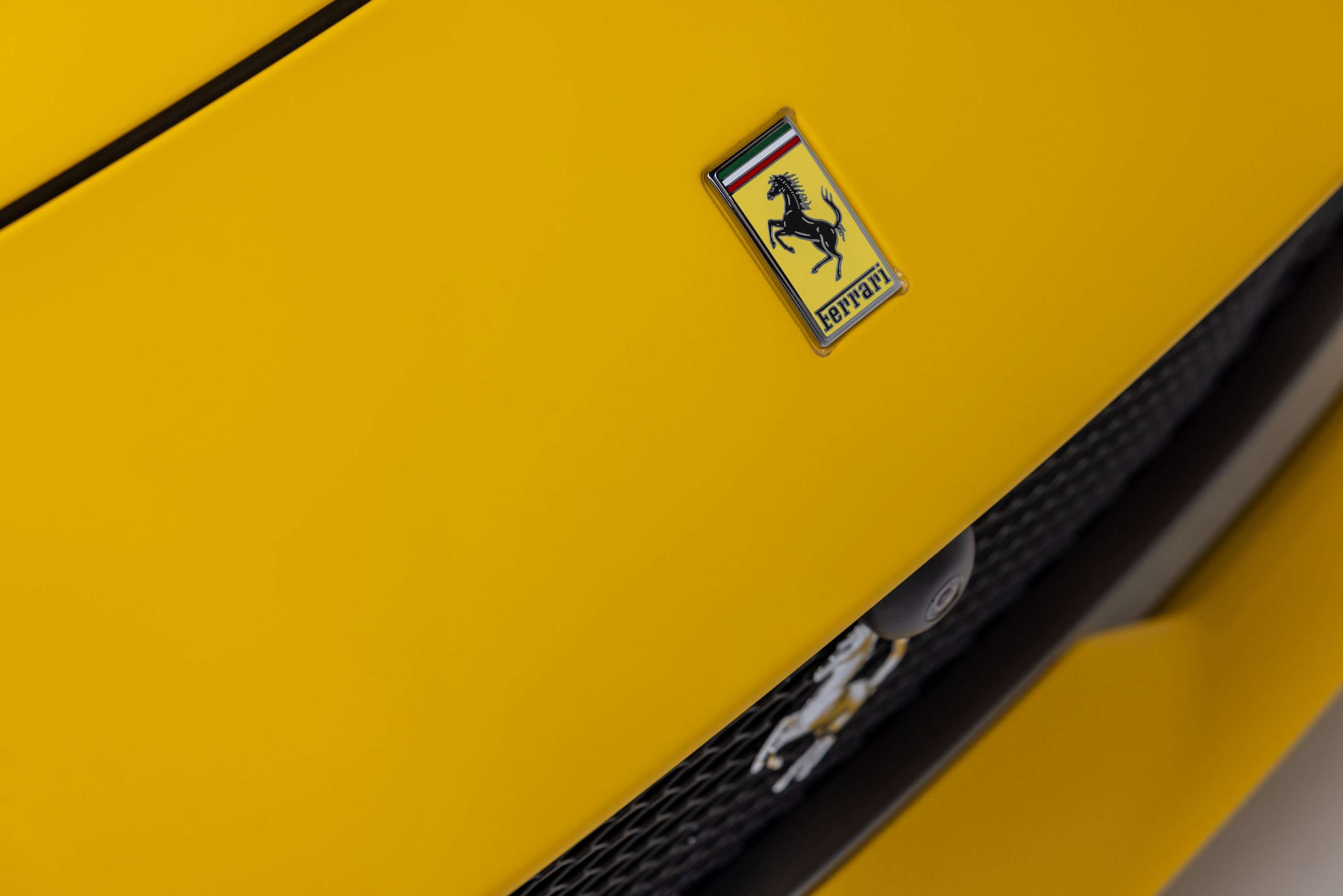 Used 2019 Ferrari 812 Superfast image 38