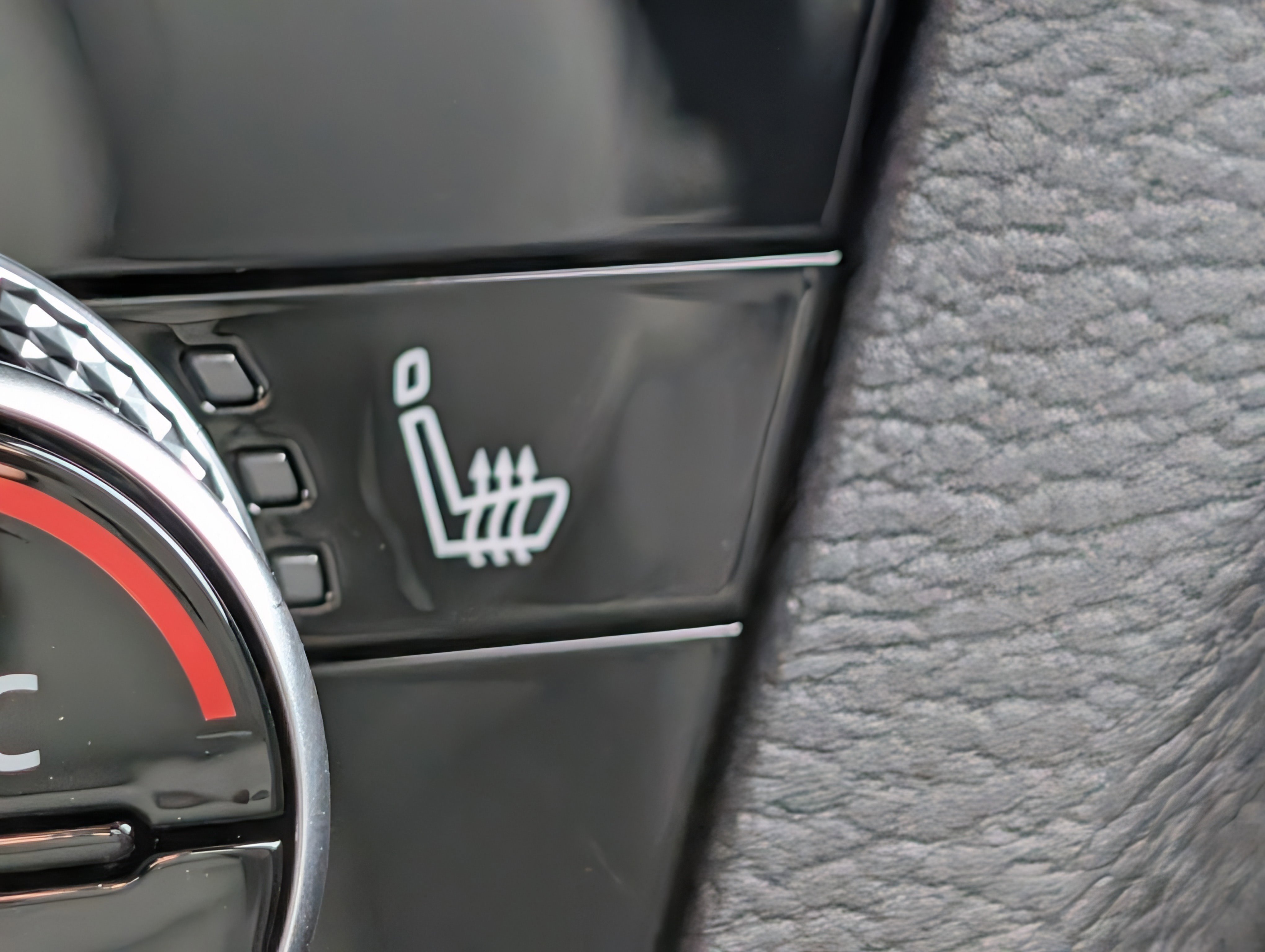 New 2026 Mitsubishi Outlander SE image 27