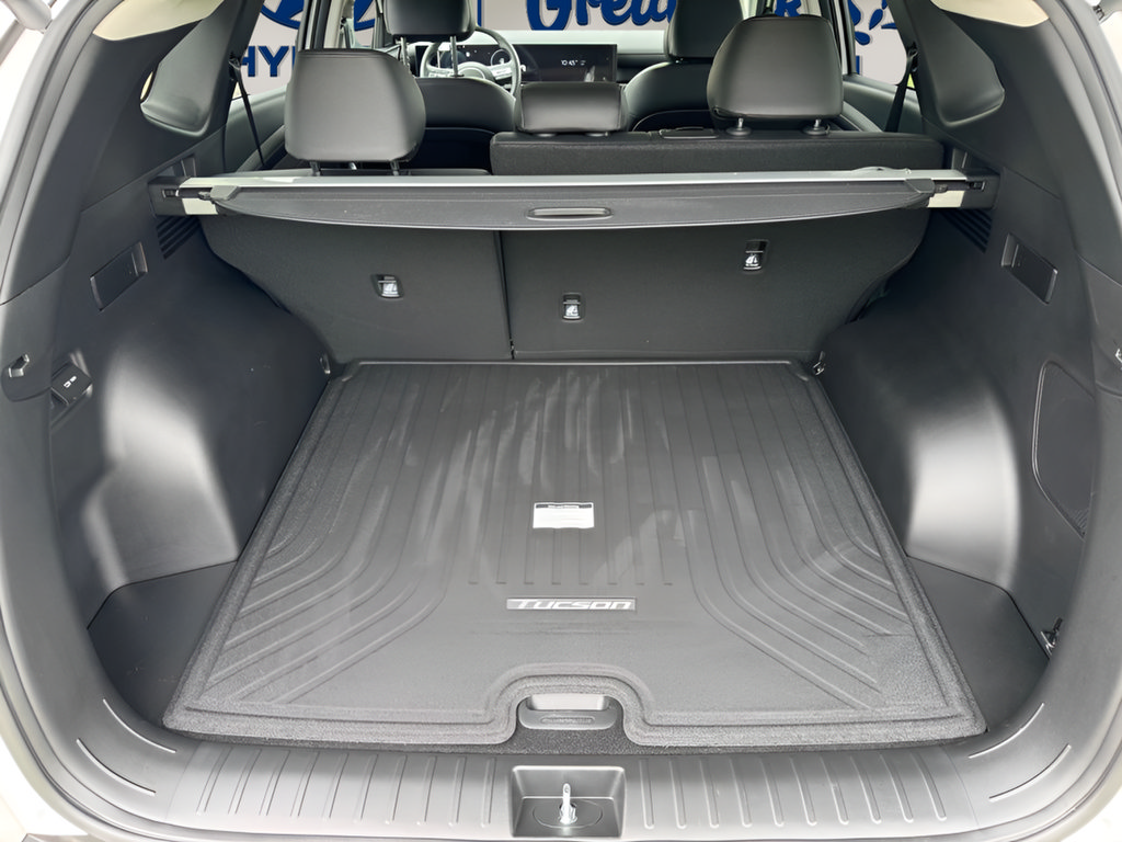 Used 2025 Hyundai Tucson Limited FWD image 10