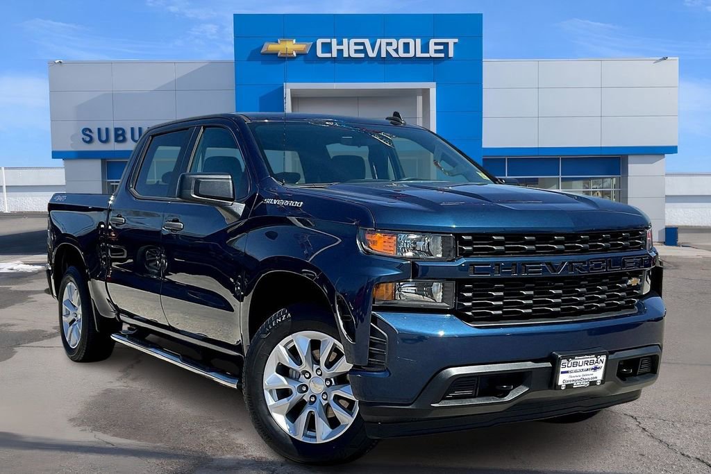 Used 2020 Chevrolet Silverado 1500 Custom w/ Custom Value Package image 11