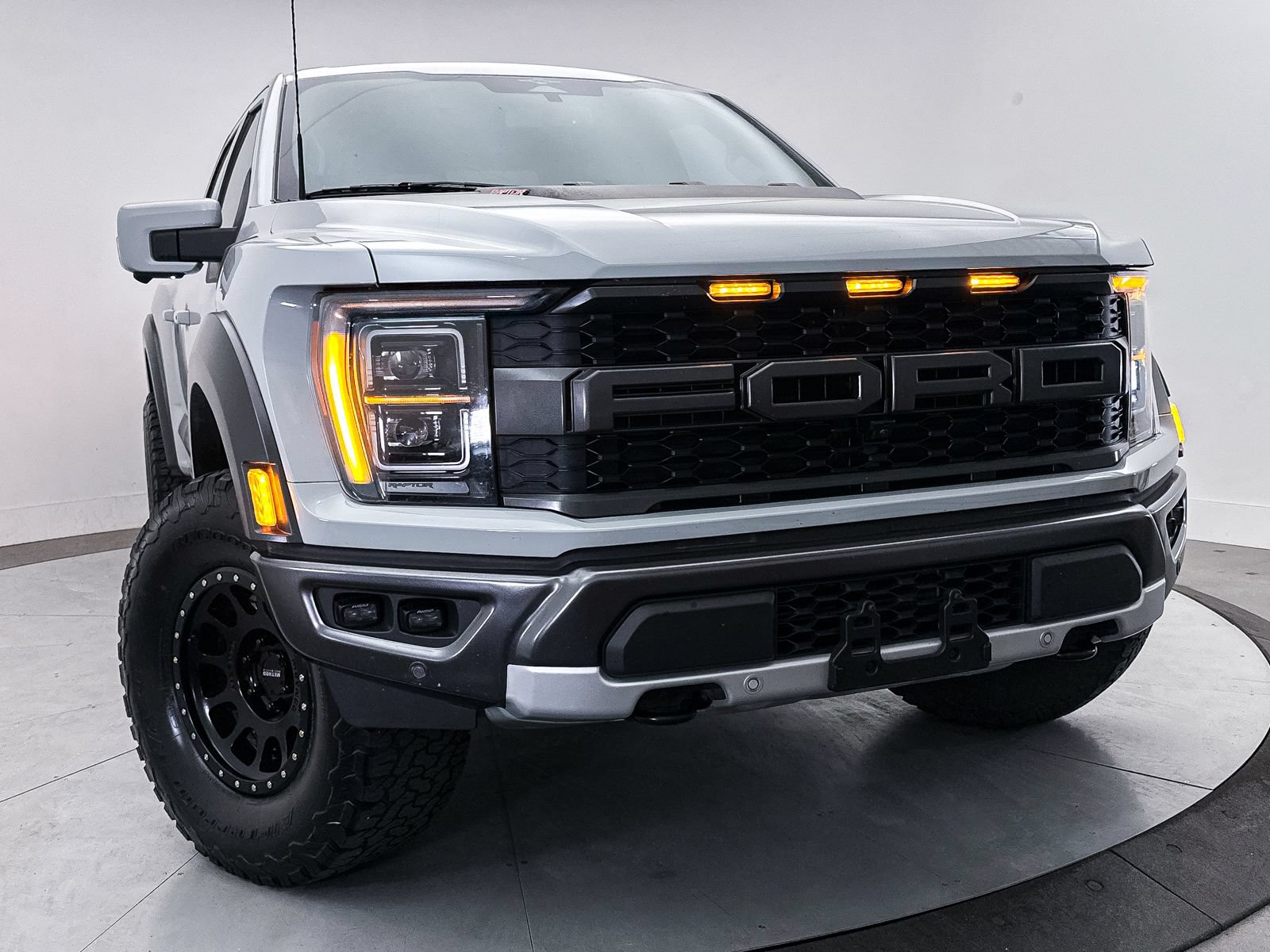 Used 2023 Ford F150 Raptor AWD/4WD image 8