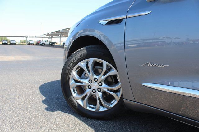 Used 2020 Buick Enclave Avenir w/ Avenir Technology Package image 15