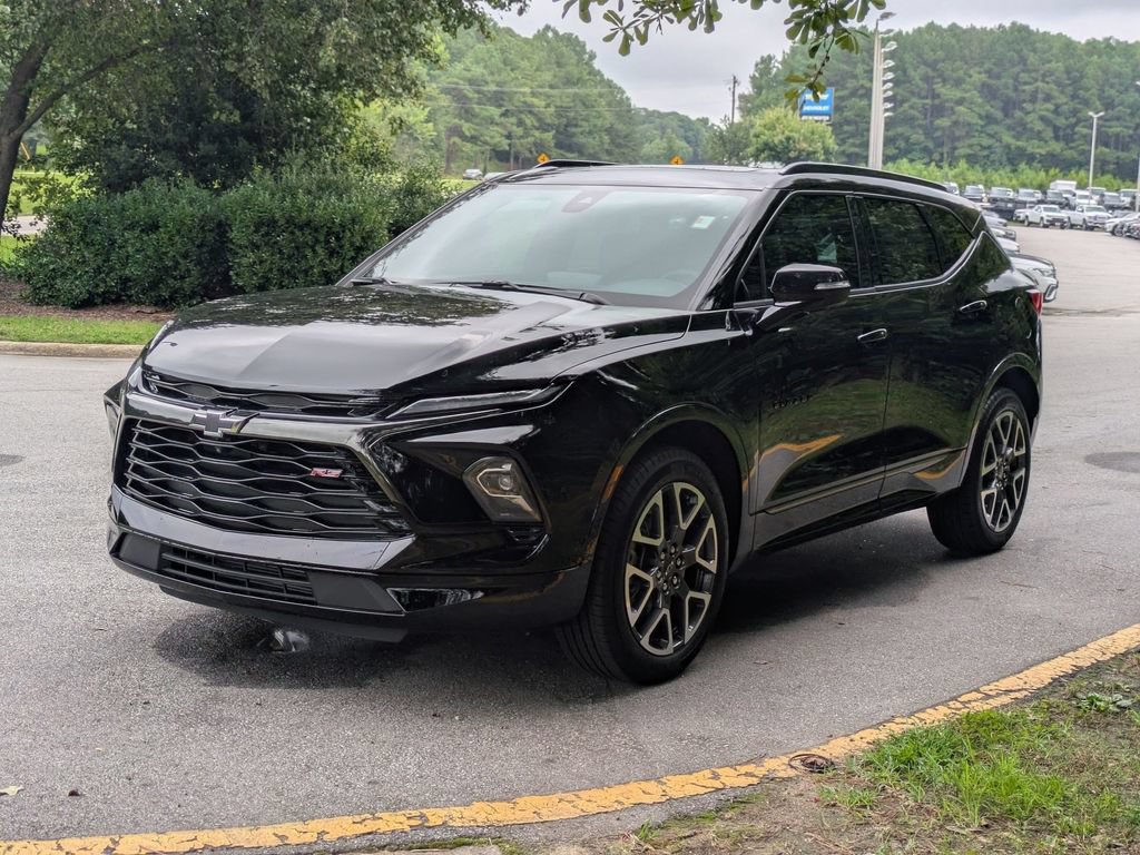 New 2026 Chevrolet Blazer RS w/ Driver Confidence II Package FWD image 5