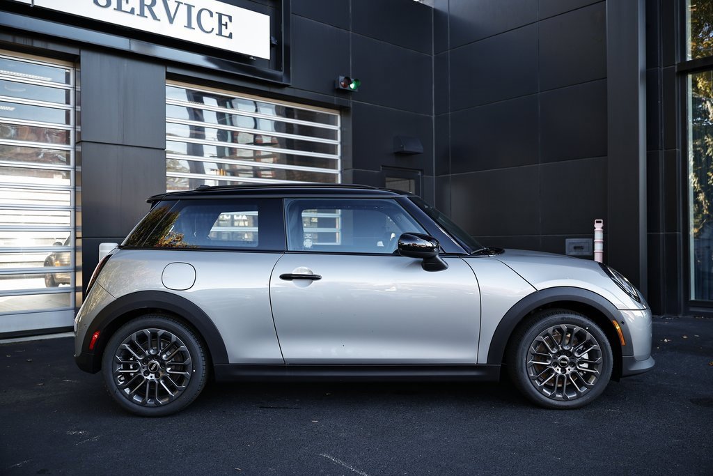 New 2026 MINI Cooper 2-Door Hardtop image 4