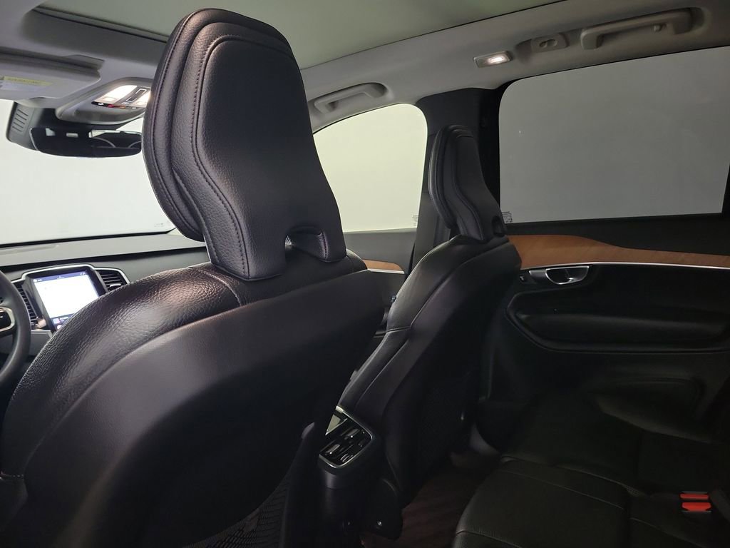 Used 2023 Volvo XC90 B6 Plus w/ Protection Package Premier AWD/4WD image 15