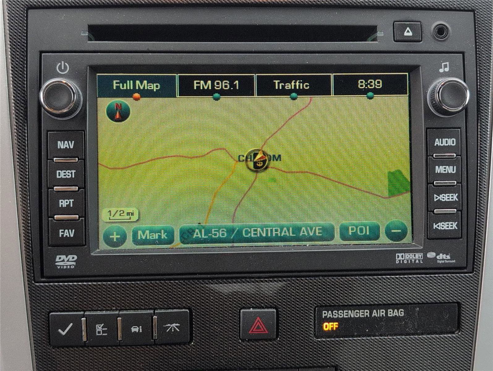 Used 2011 Chevrolet Traverse LTZ image 14