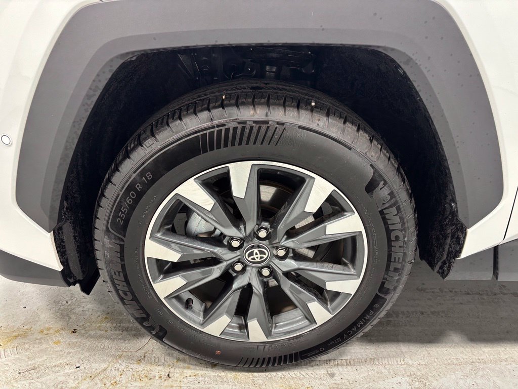 Used 2026 Toyota RAV4 Limited AWD/4WD image 59