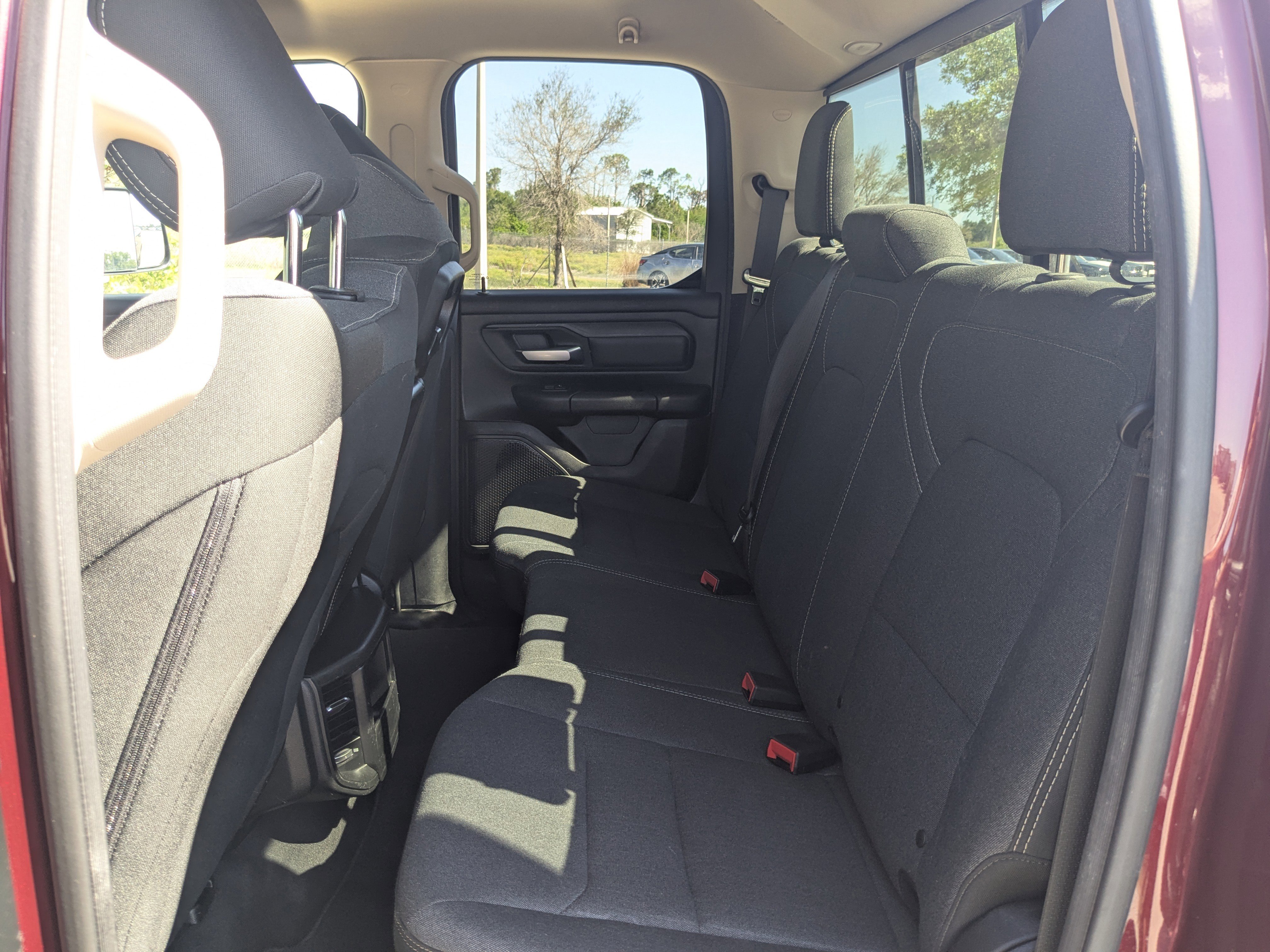 Used 2019 RAM 1500 Tradesman AWD/4WD image 15