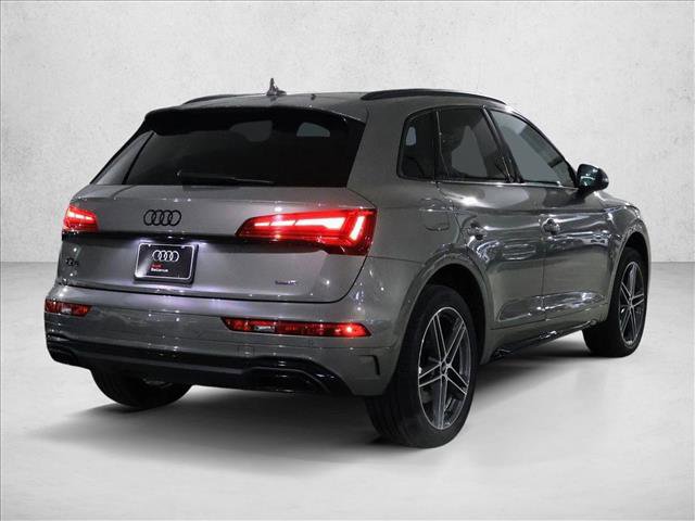 Used 2023 Audi Q5 e Premium Plus w/ Premium Plus Package image 5