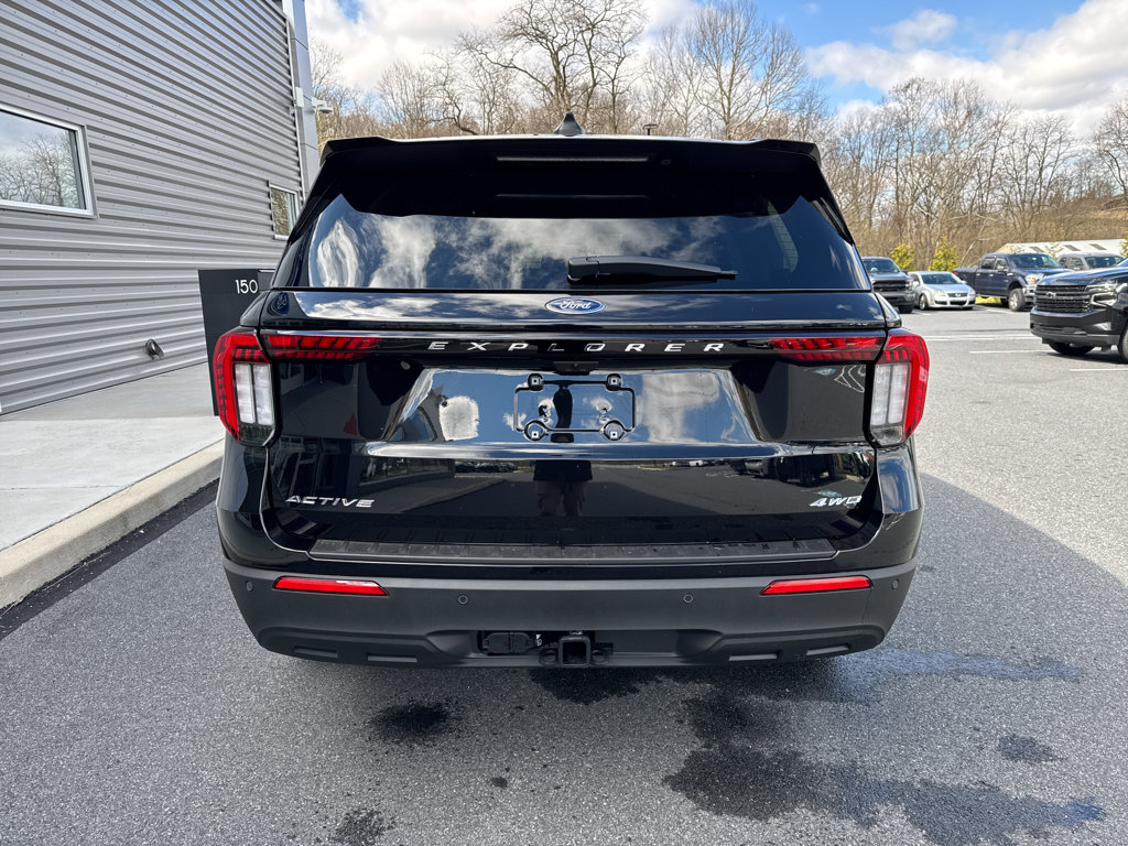 New 2026 Ford Explorer Active AWD/4WD image 8