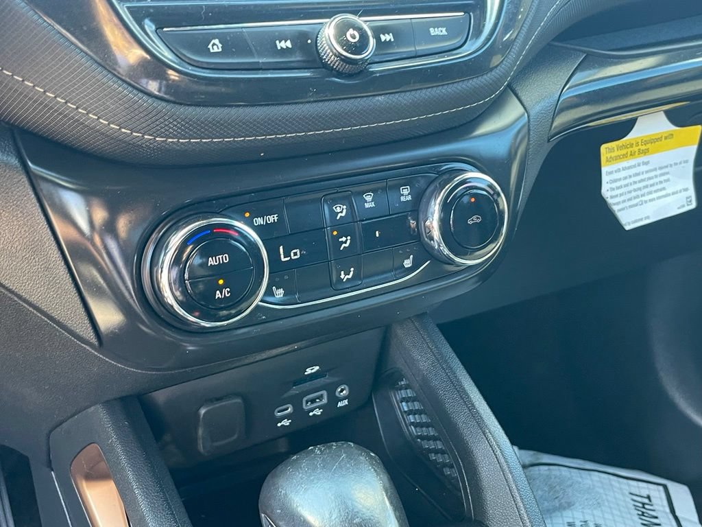 Used 2023 Chevrolet TrailBlazer ACTIV w/ Technology Package AWD/4WD image 16
