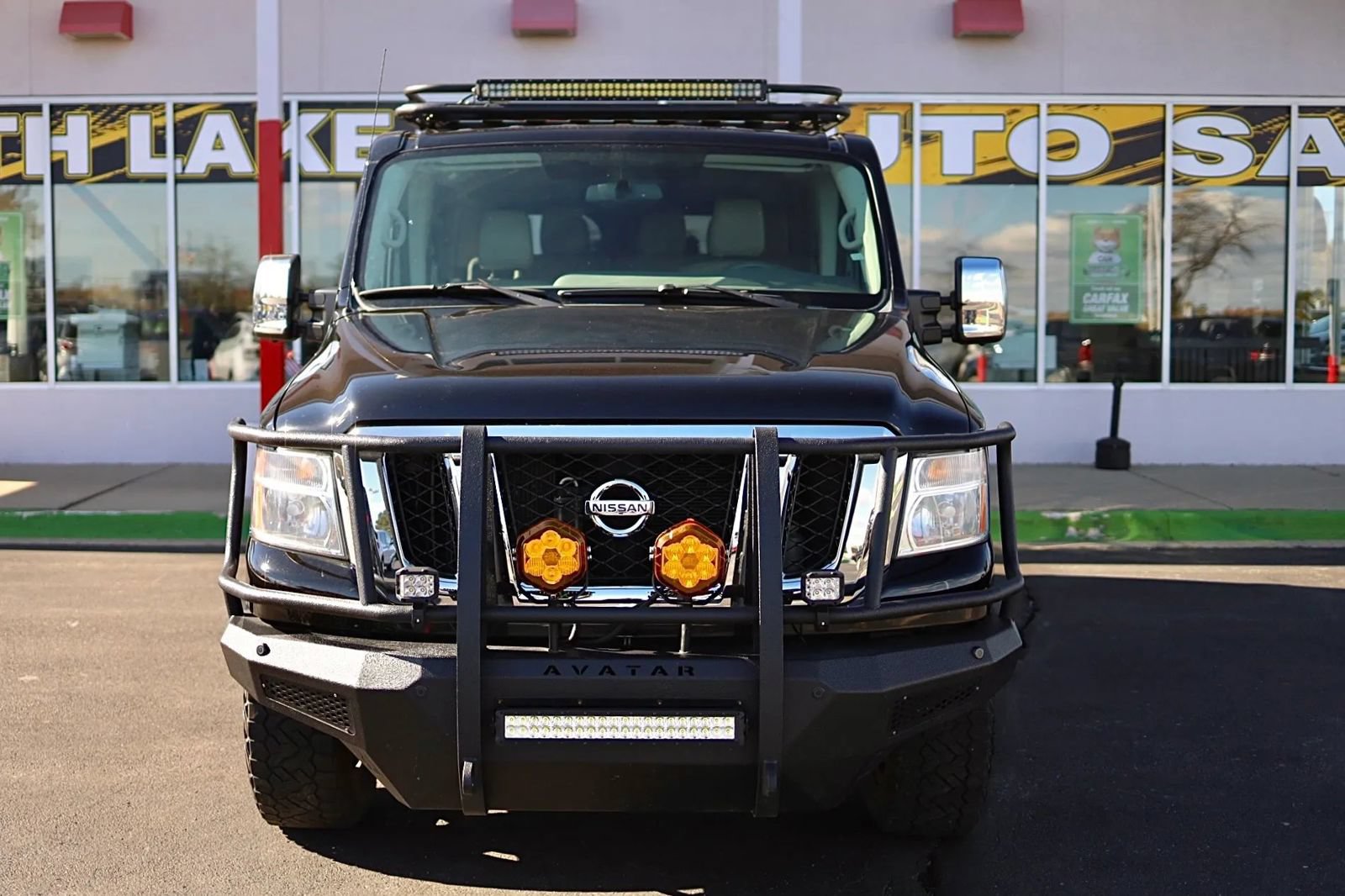 Used 2020 Nissan NV 3500 SL RWD image 2