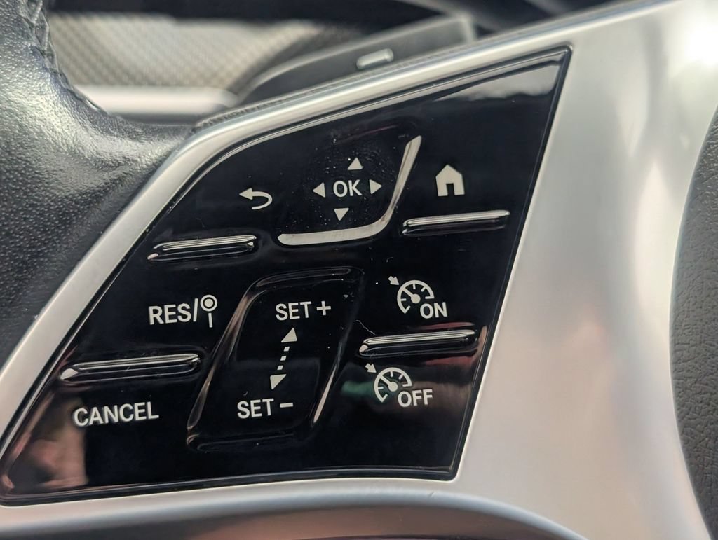 Used 2024 Mercedes-Benz C 300 Sedan image 16