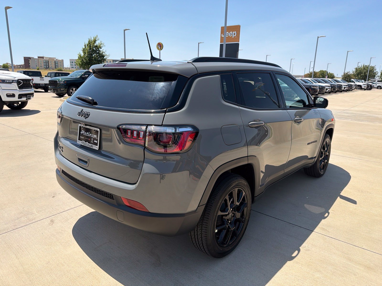 New 2026 Jeep Compass Latitude AWD/4WD image 5