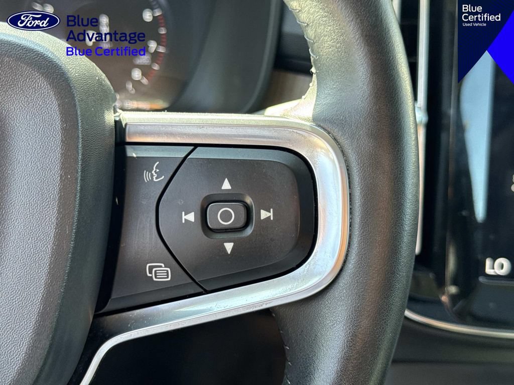 Used 2020 Volvo XC40 T5 Inscription AWD/4WD image 22