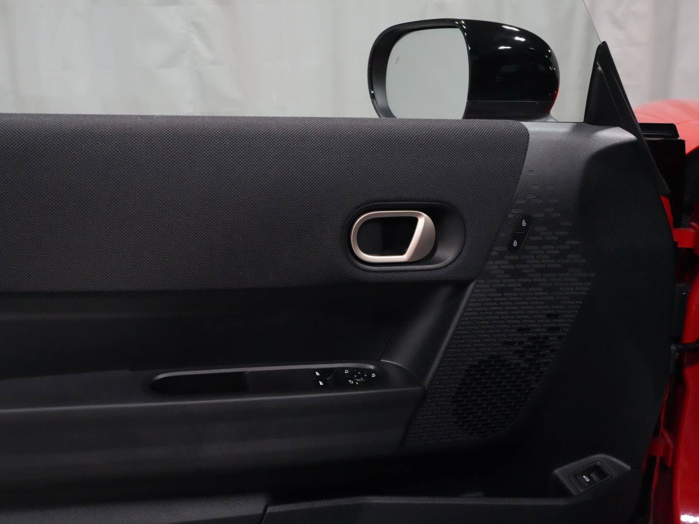 Certified 2025 MINI Cooper S image 27