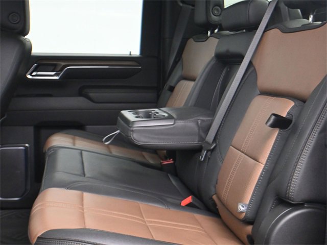 Used 2024 Chevrolet Silverado 2500 High Country w/ High Country Premium Package image 24