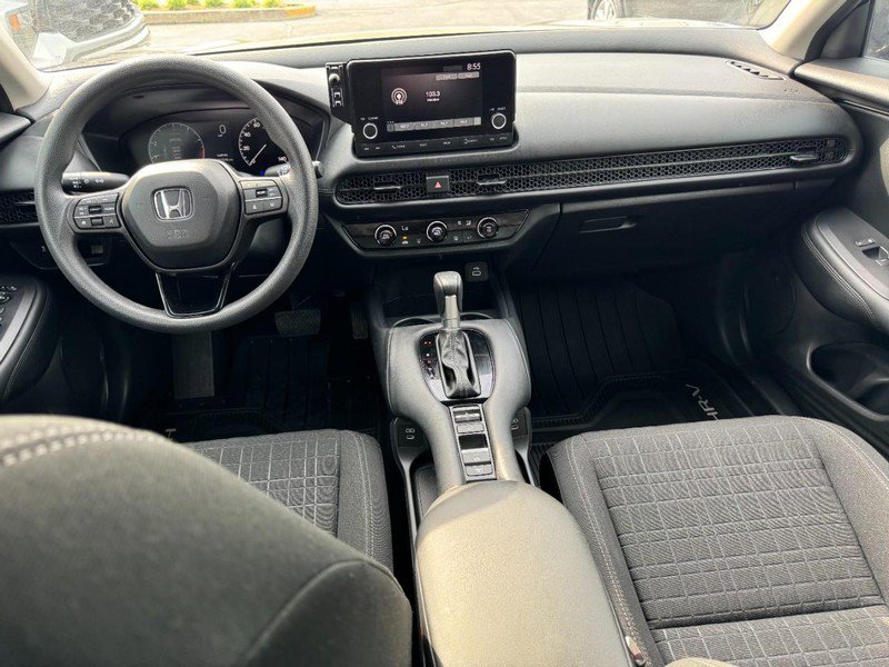 Used 2025 Honda HR-V LX image 11