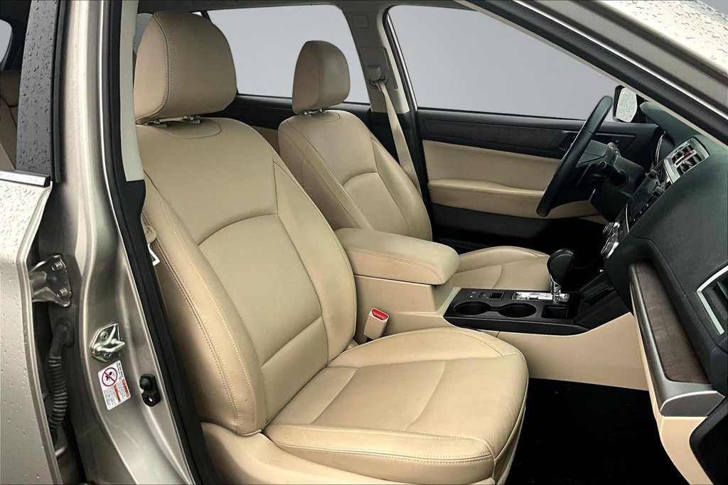Used 2017 Subaru Outback 2.5i Limited AWD/4WD image 30