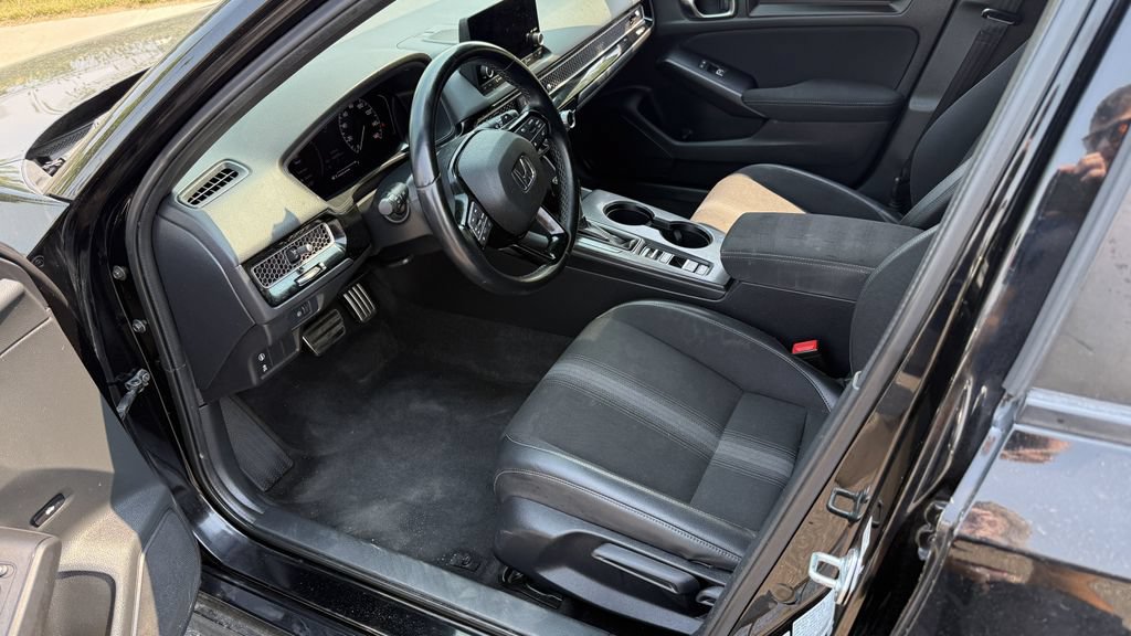 Used 2022 Honda Civic Sport image 3