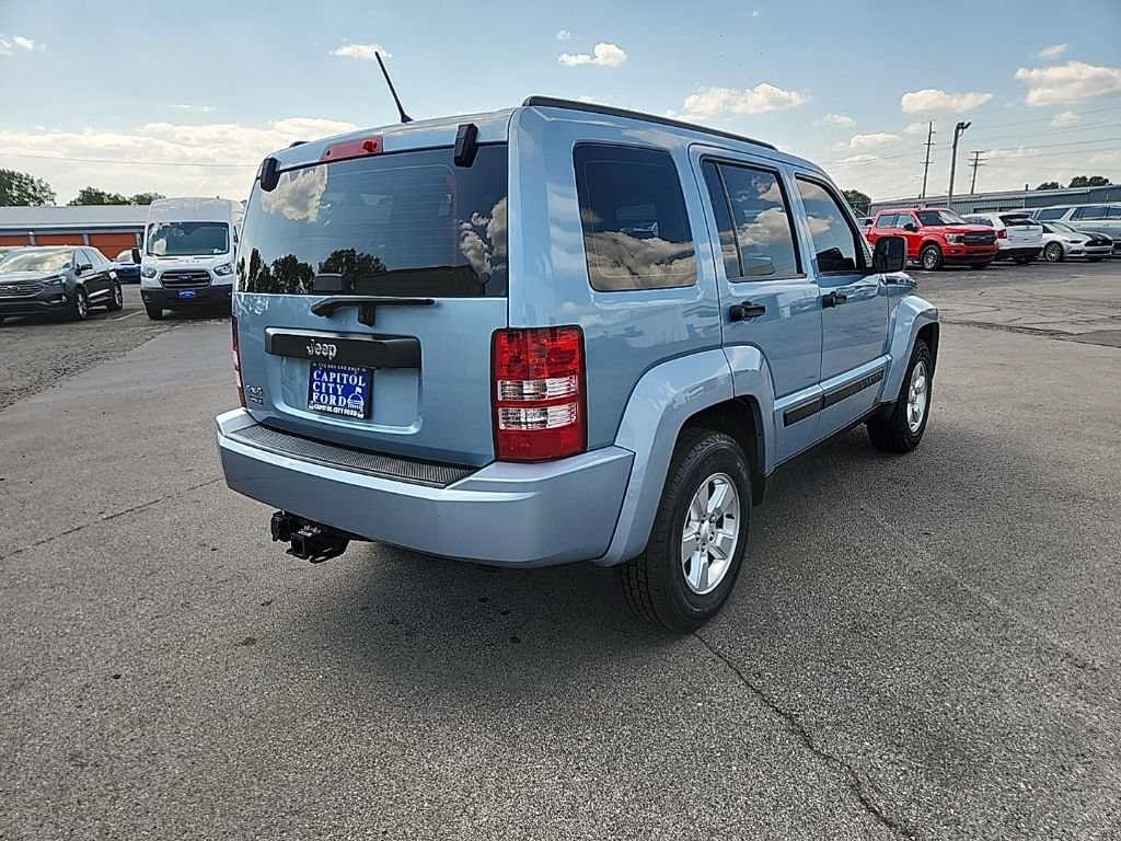 Used 2012 Jeep Liberty Sport w/ Trailer Tow Class III Group AWD/4WD image 5