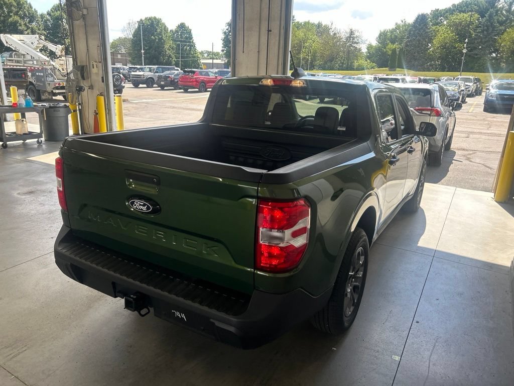 Certified 2025 Ford Maverick XLT w/ Equipment Group 301A AWD/4WD image 7