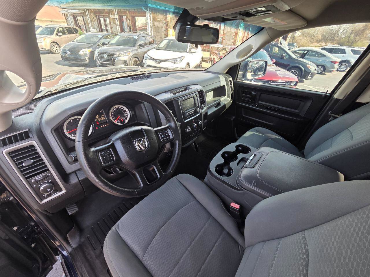 Used 2015 RAM 1500 Express image 11