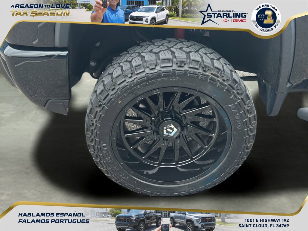 Used 2024 Chevrolet Silverado 2500 LT w/ Midnight Edition image 10