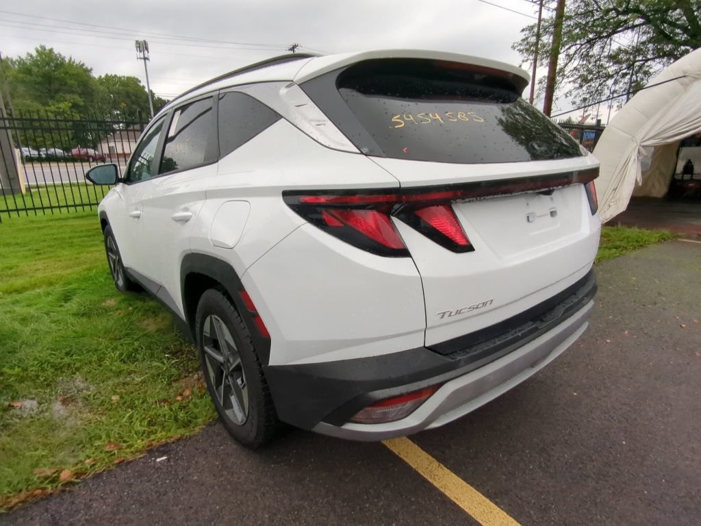 Used 2025 Hyundai Tucson SEL FWD image 4