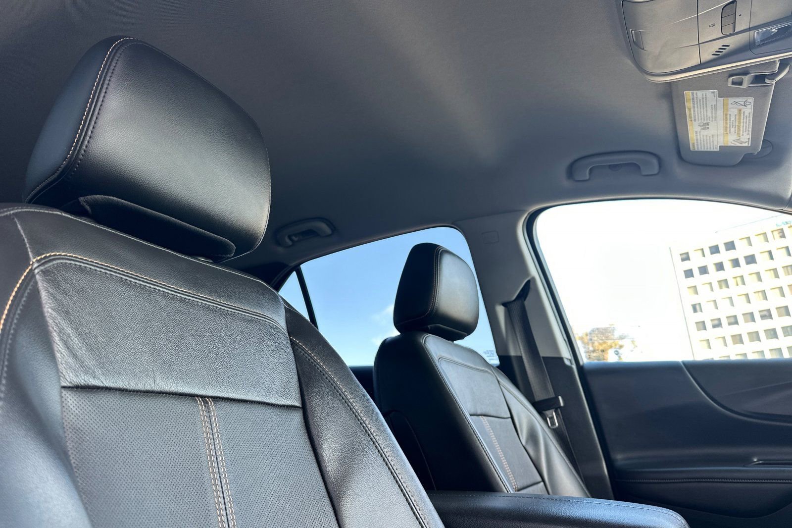 Used 2022 Chevrolet Equinox Premier image 21