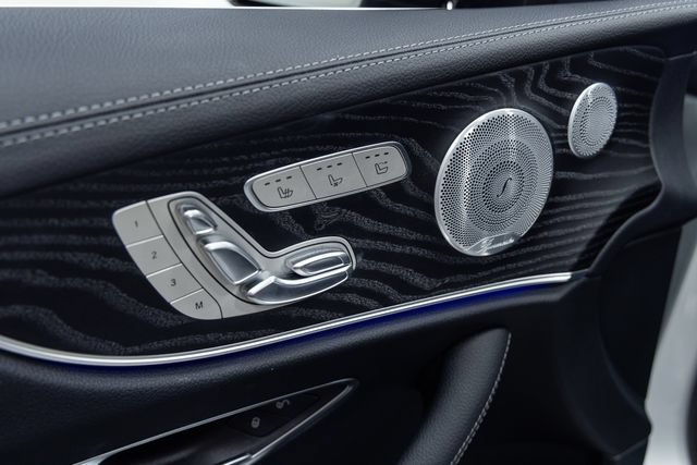 Used 2020 Mercedes-Benz E 450 4MATIC Cabriolet image 12