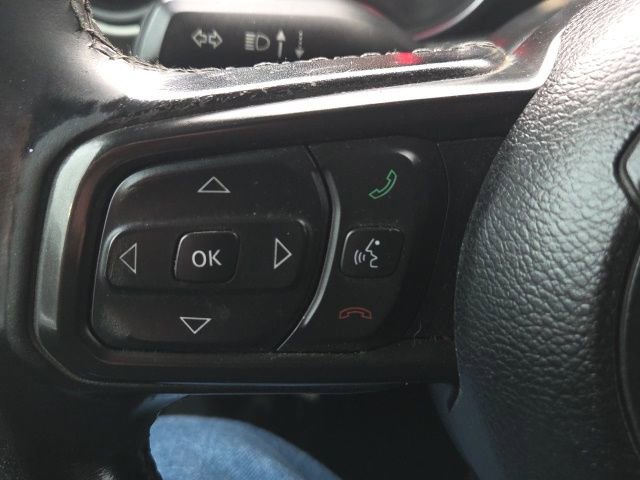 Used 2021 Jeep Gladiator Willys image 31